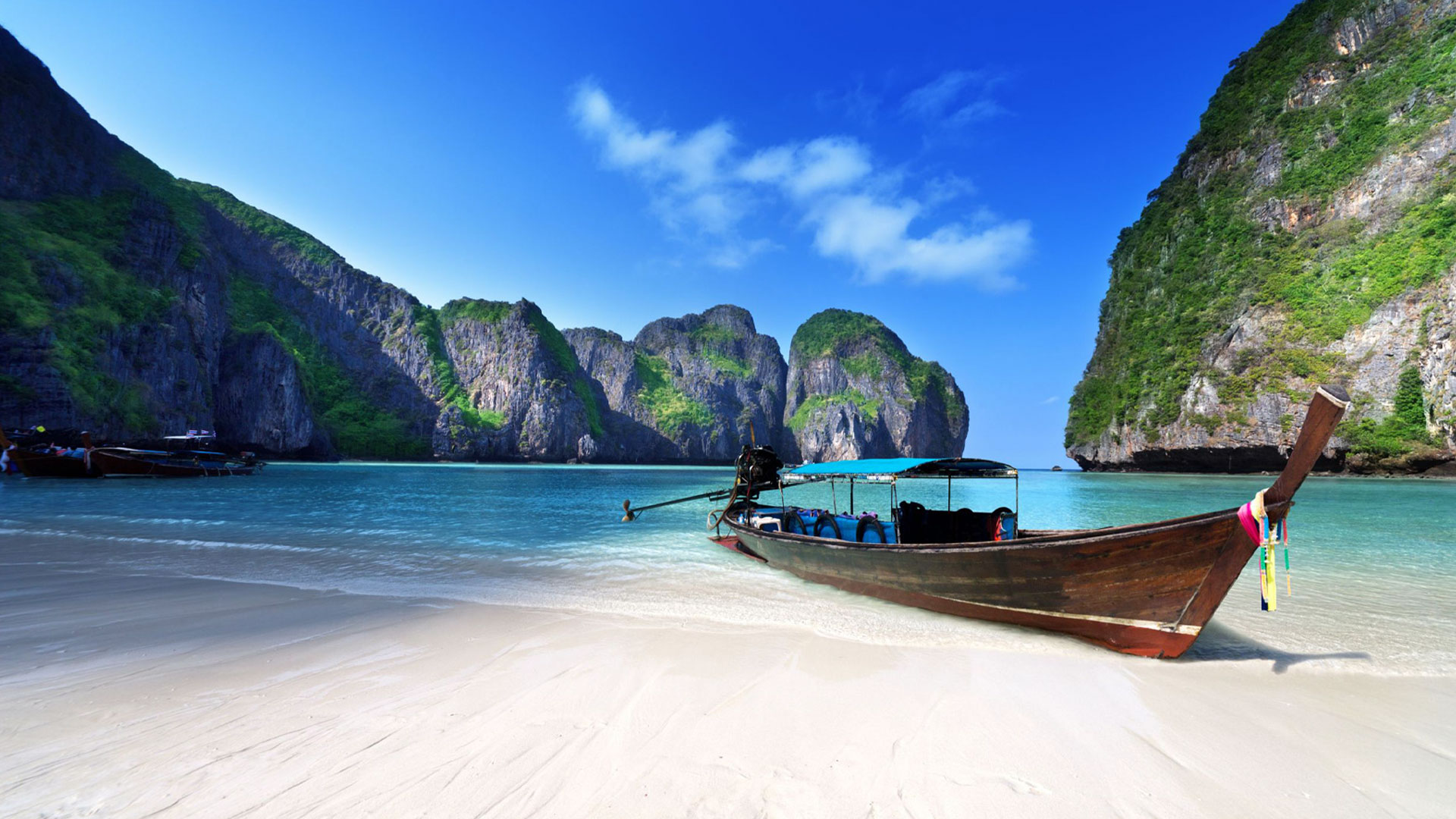 The amazing Outrigger Hotel Phi Phi Island