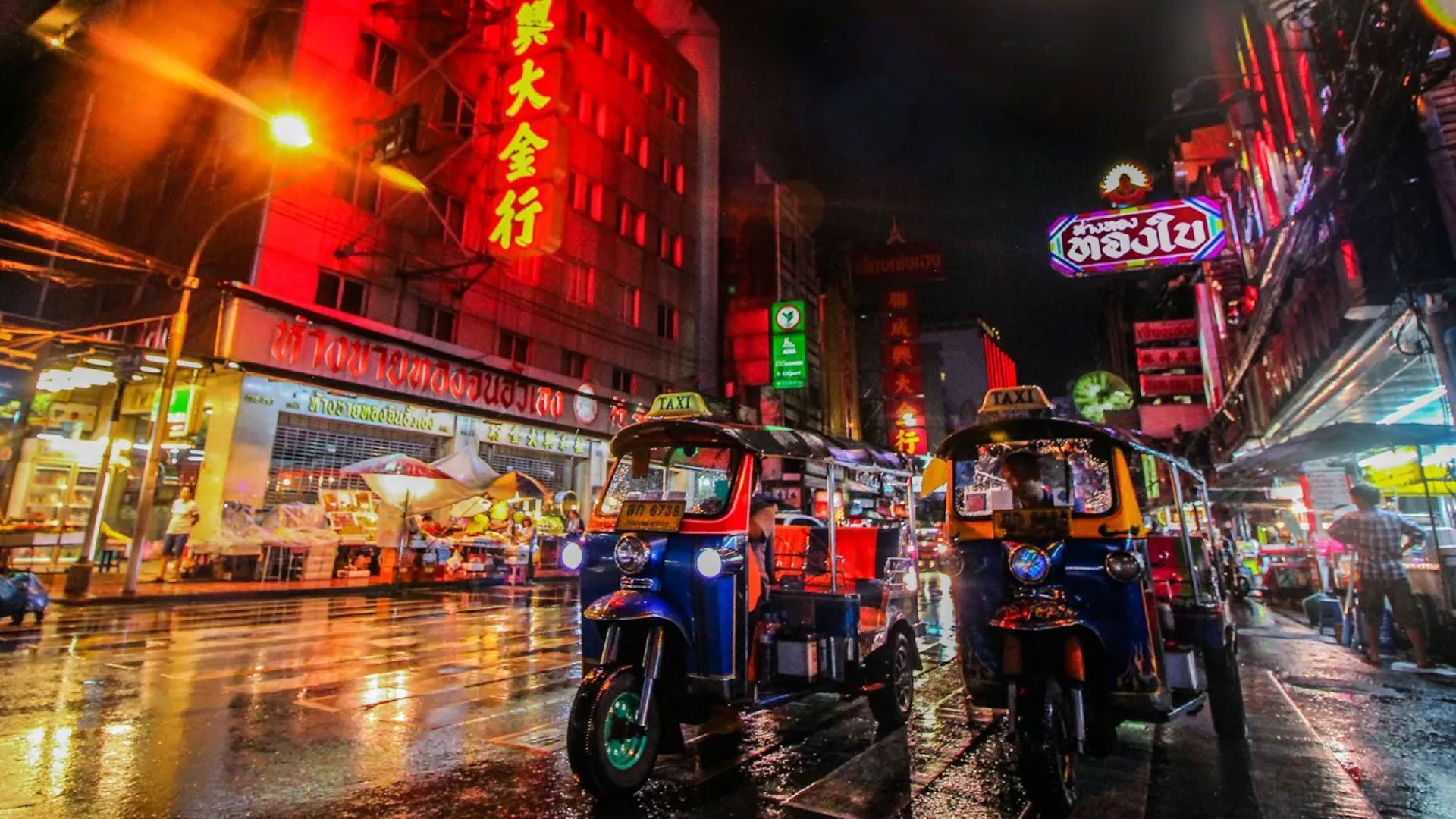 Vibrant Bangkok and Phi Phi Island