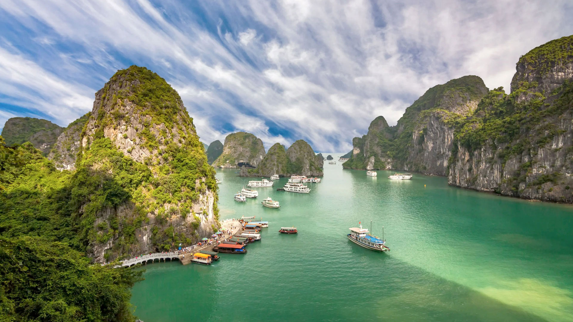 Experience the beauty of Vietnam
