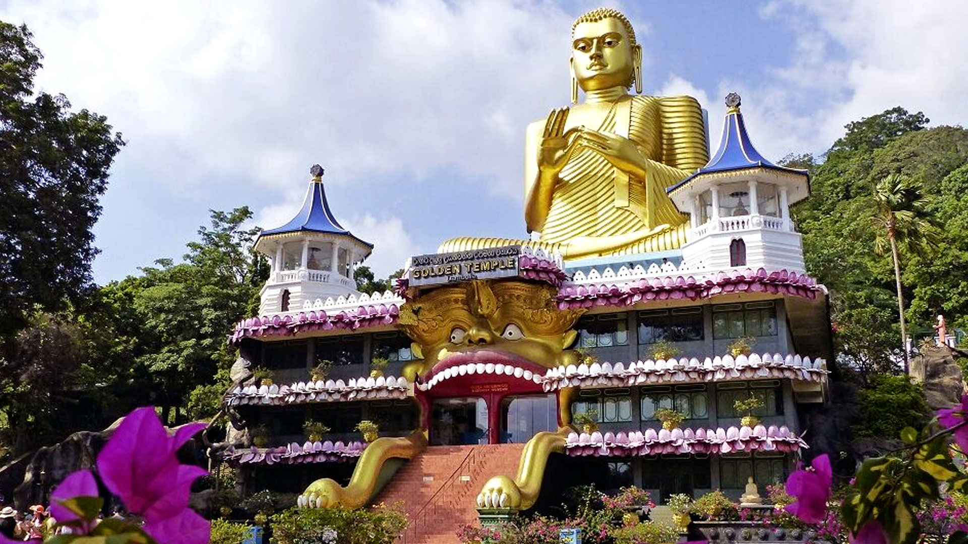 Enjoy a 7-night private tour of Sri Lanka!