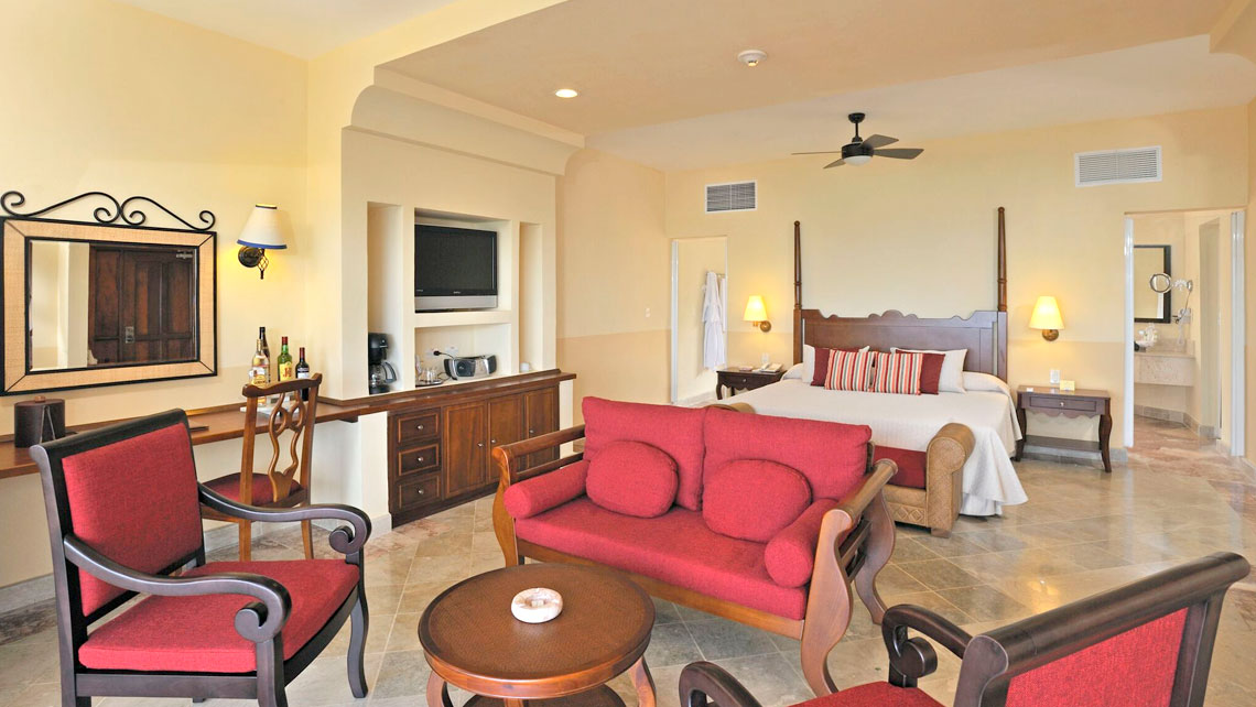 Paradisus Rio de Oro Hotel