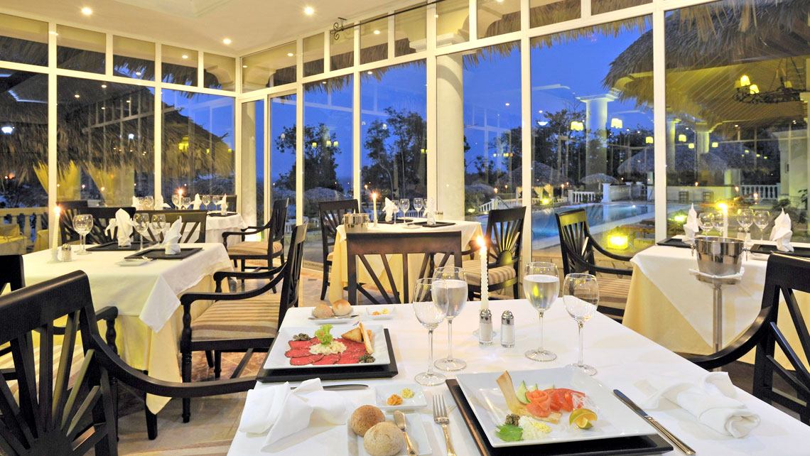 Paradisus Rio de Oro Hotel
