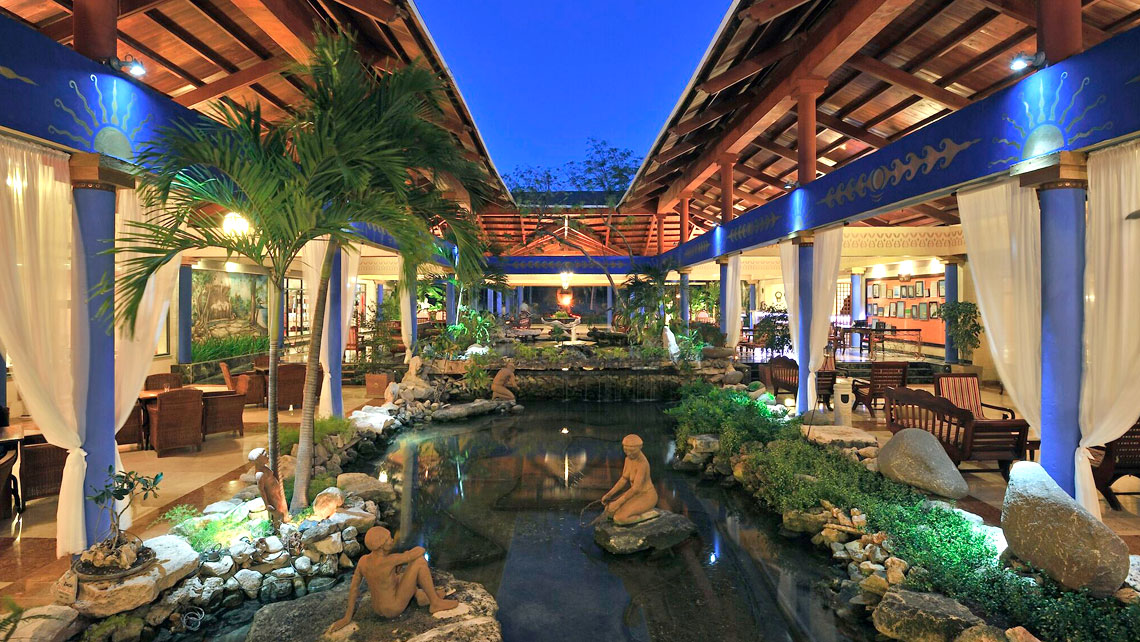 Paradisus Rio de Oro Hotel