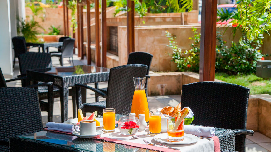 NH Capri Hotel