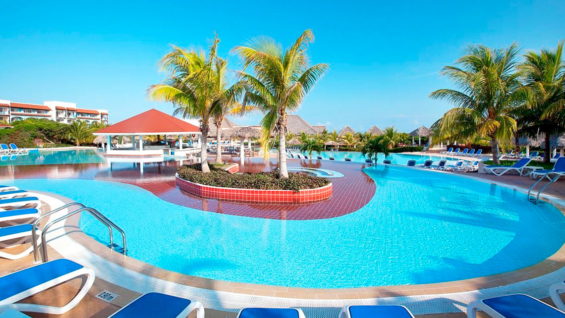 Memories Paraiso Beach Resort