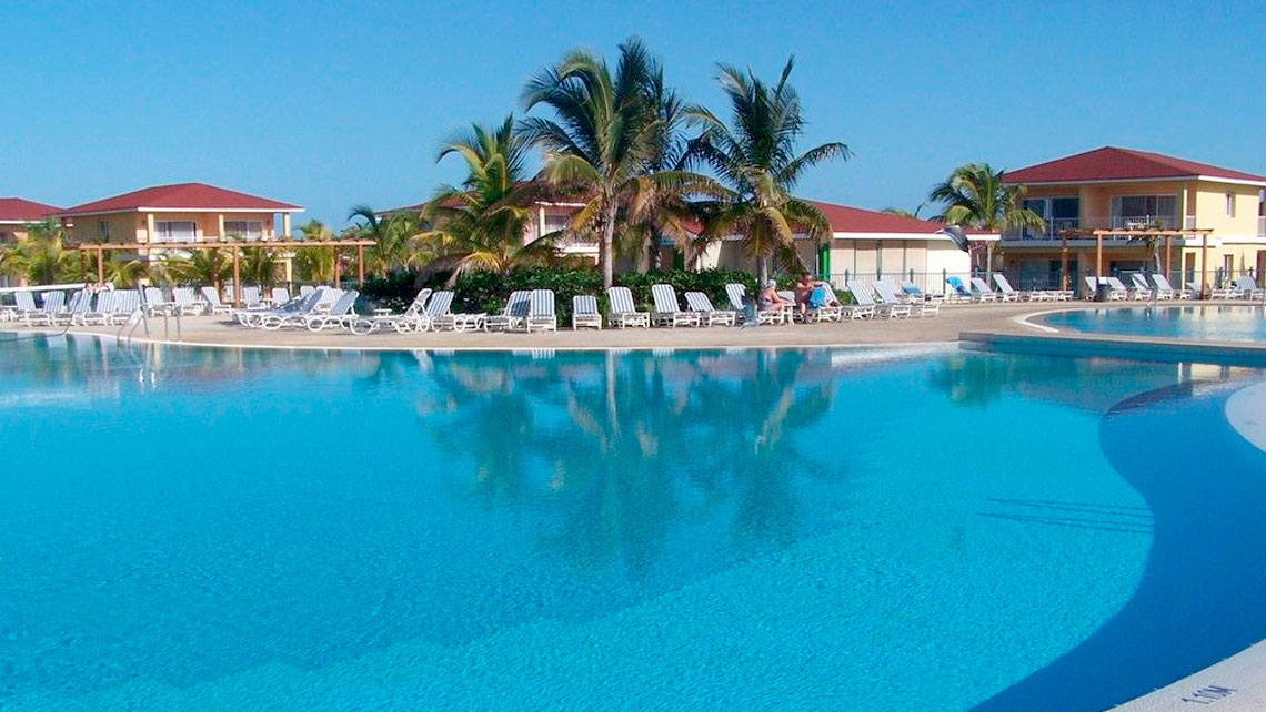 Memories Caribe Beach Resort