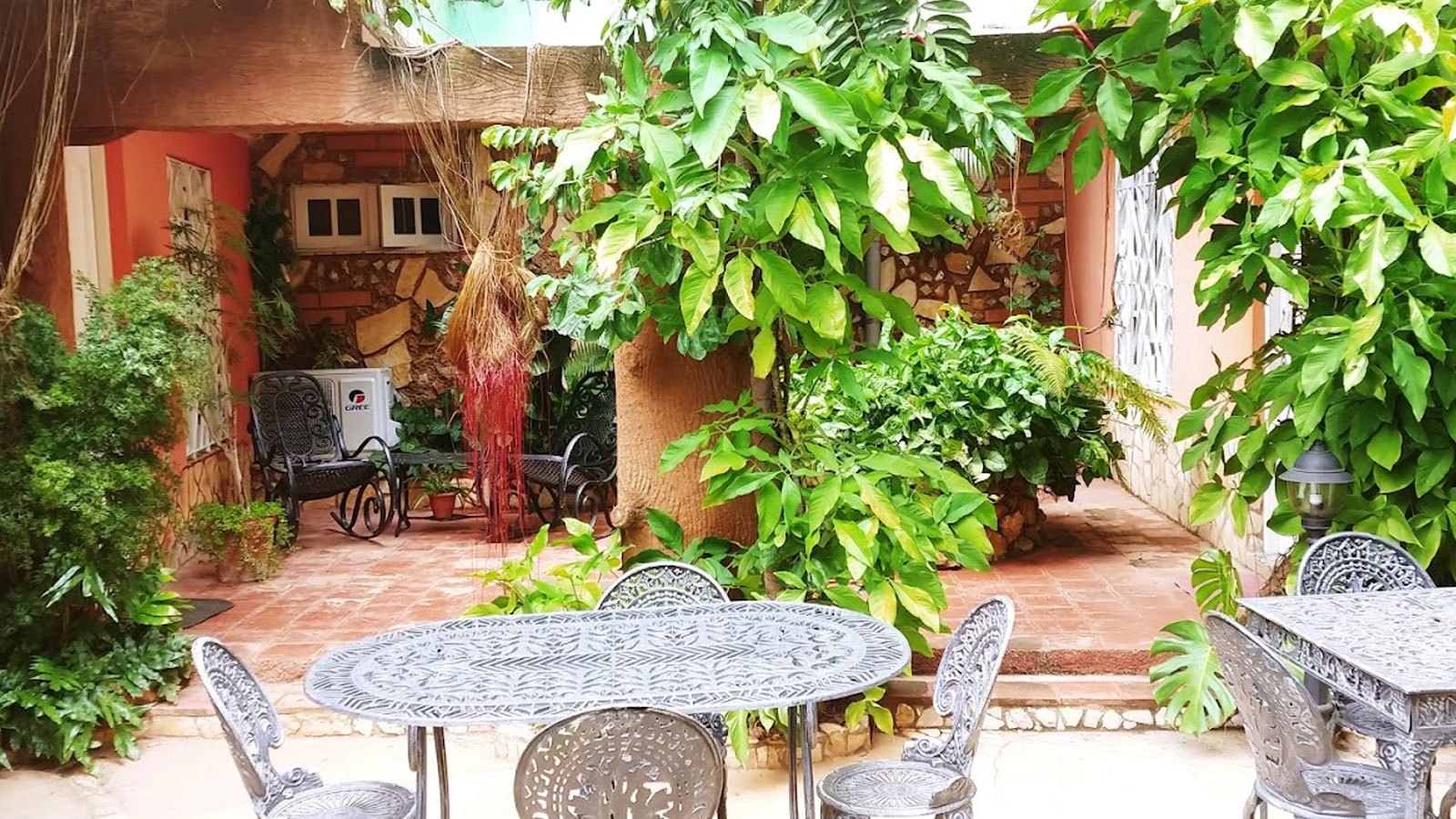 Hostal Osmary y Alberto