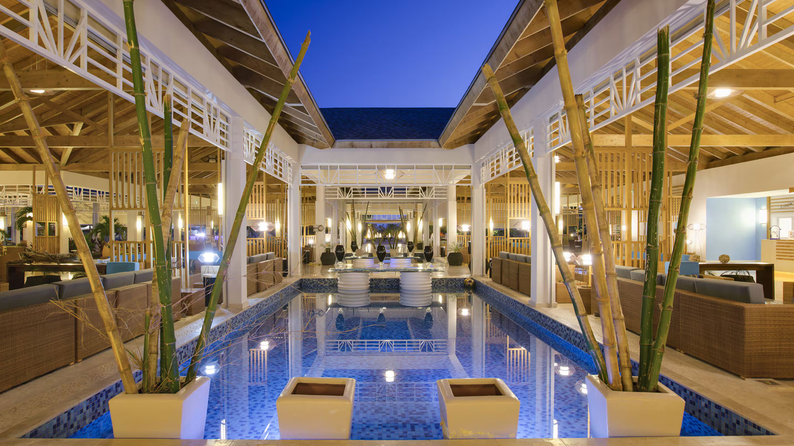 Melia Jardines del Rey Hotel