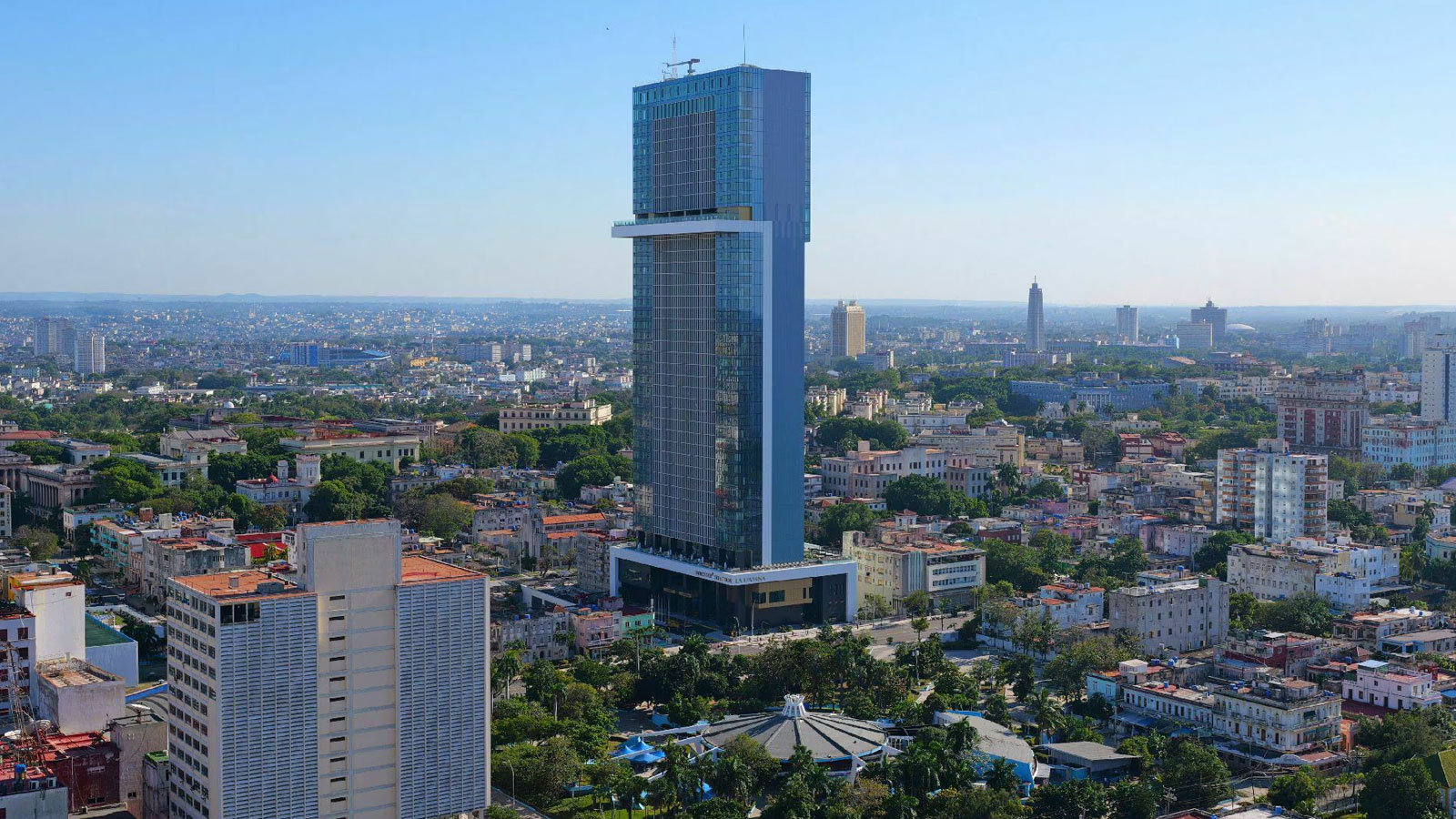 Selection La Habana + Sol Varadero  [UX-LGW]